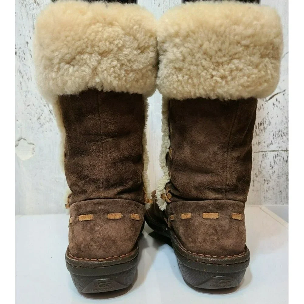 Ugg Elijo Womens Boots Size 7 run small  #6 Brown Suede Pull On Shoes 5674
